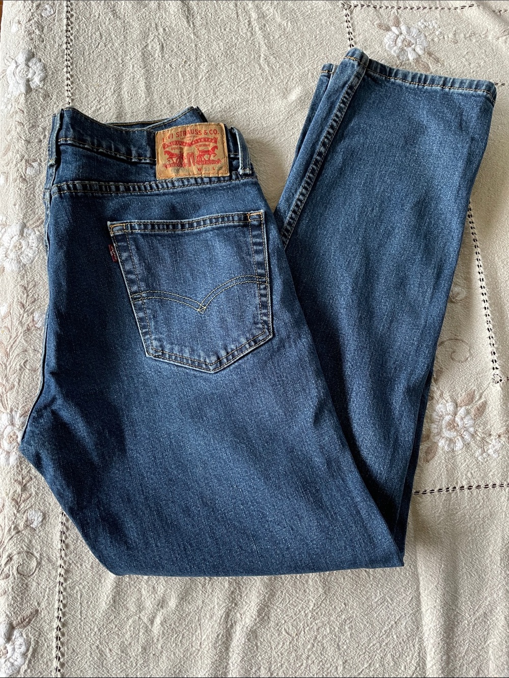 Levi's Men's Dark Blue Straight-Leg Denim Jeans